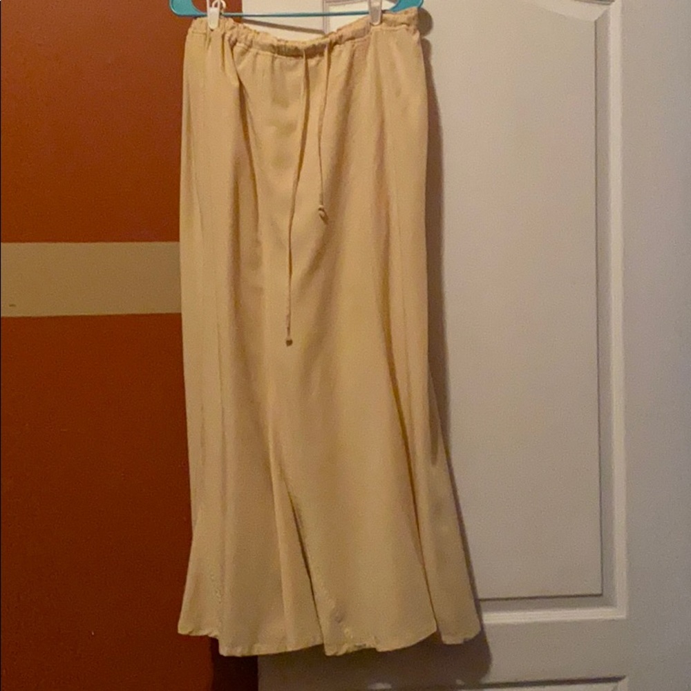 Raw silk skirt
